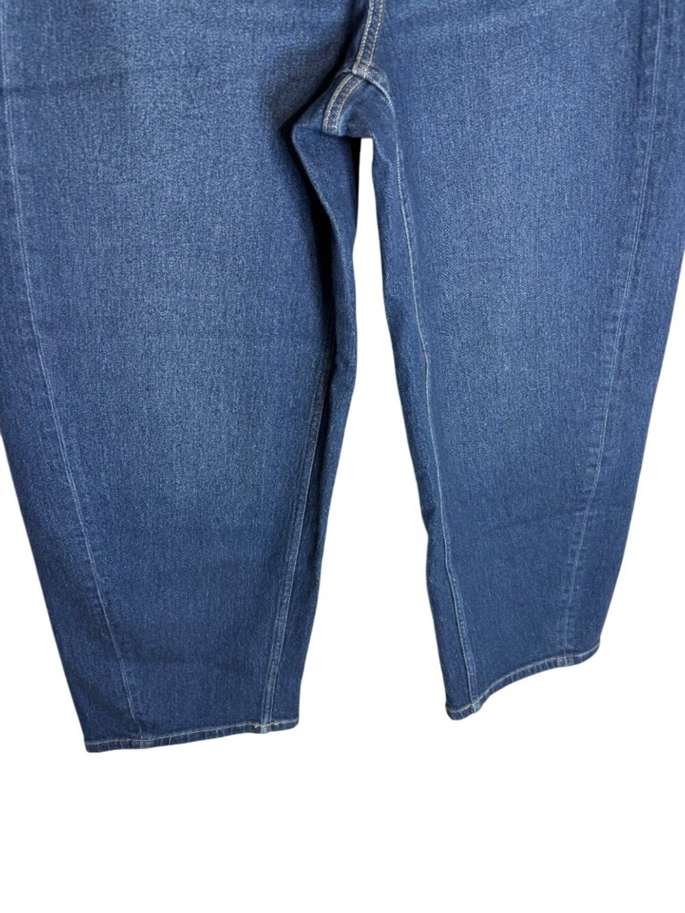 NWT SPANX Authentic Denim Barrel Leg Jeans-sz Medium - Picture 8 of 12